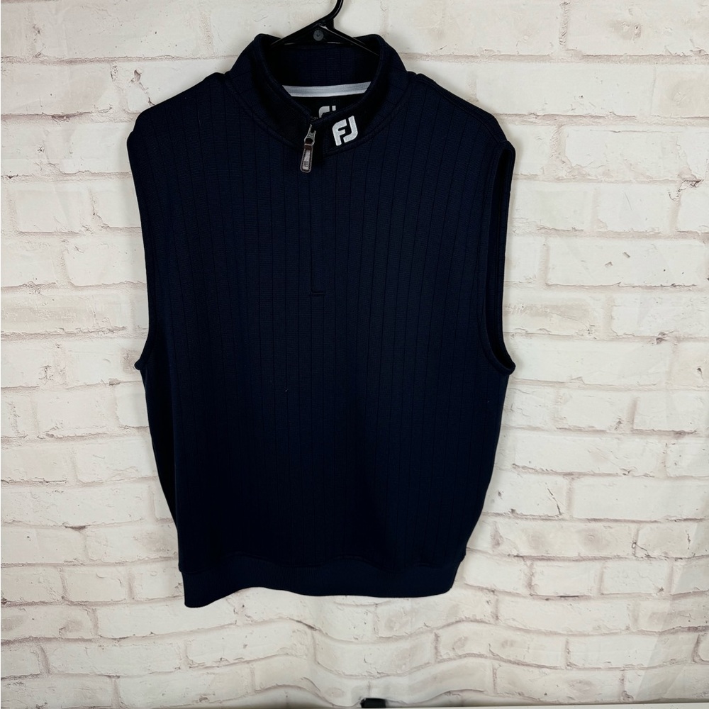 Men's FootJoy Vest FJ medium
